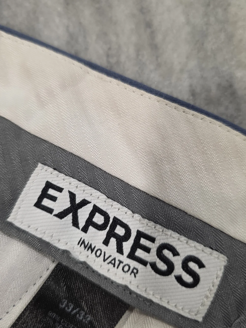33x32 Men's Express Innovator Pants Mellow Blue Khaki Chino Cotton Flex Casual